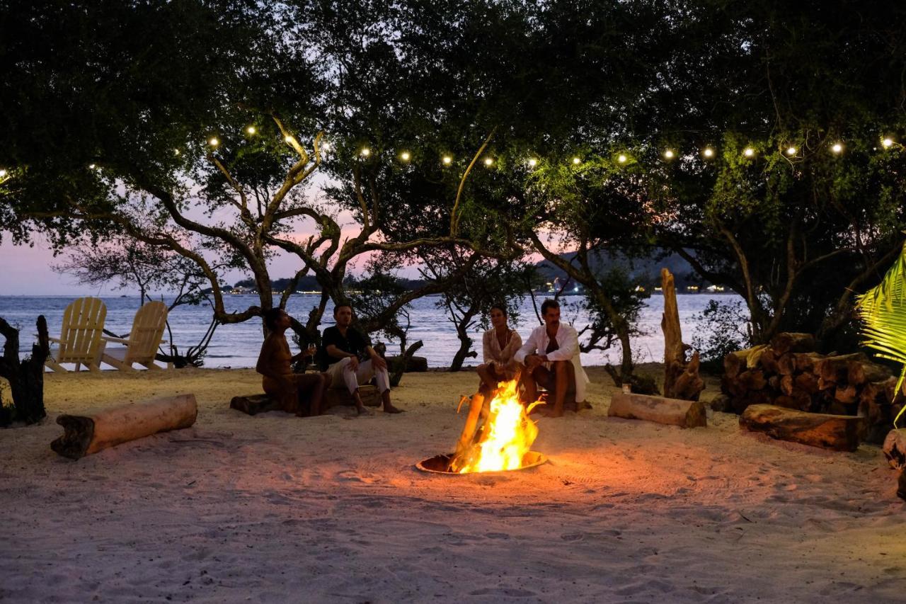 Le Pirate Gili Meno - Adults Only Hotel Bagian luar foto